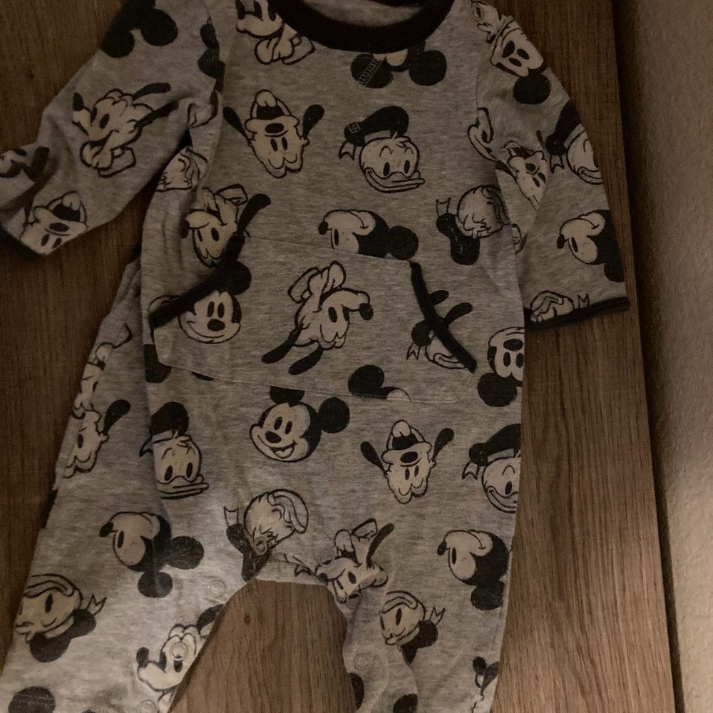 Disney Jumping Beans Classic Mickey Romper 3 Months Gray Pluto Donald Cotton GUC